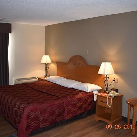 Mho Hotel Bordentown Exterior photo