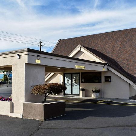 Mho Hotel Bordentown Exterior photo