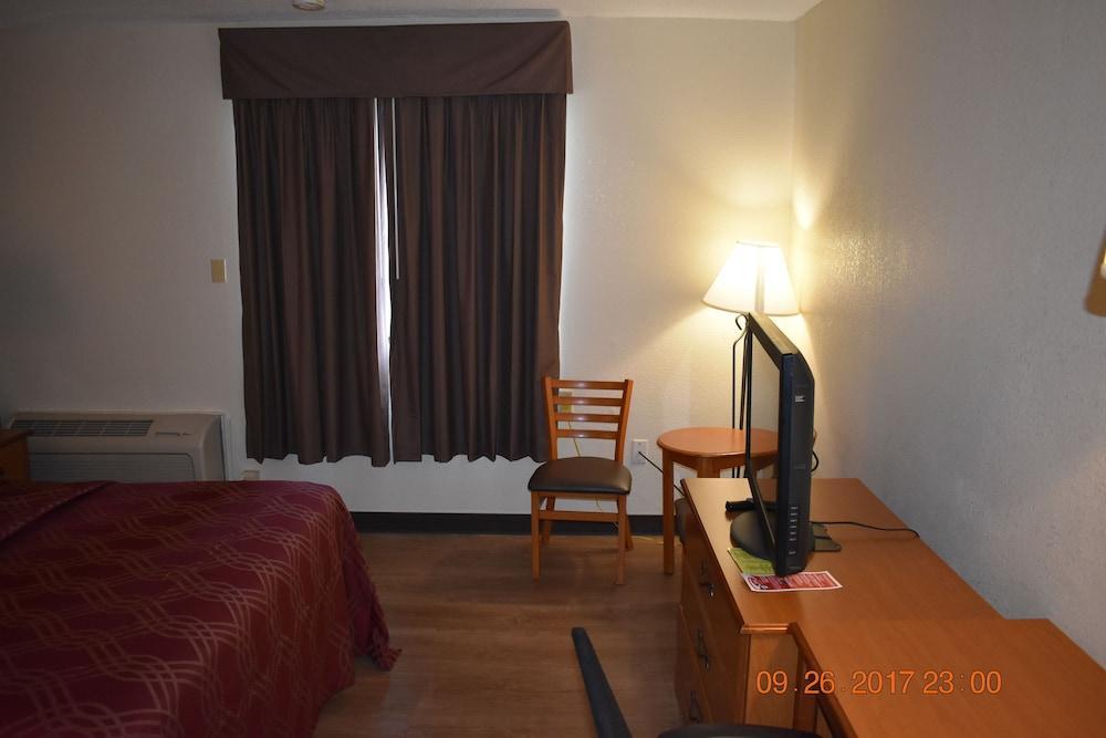 Mho Hotel Bordentown Exterior photo