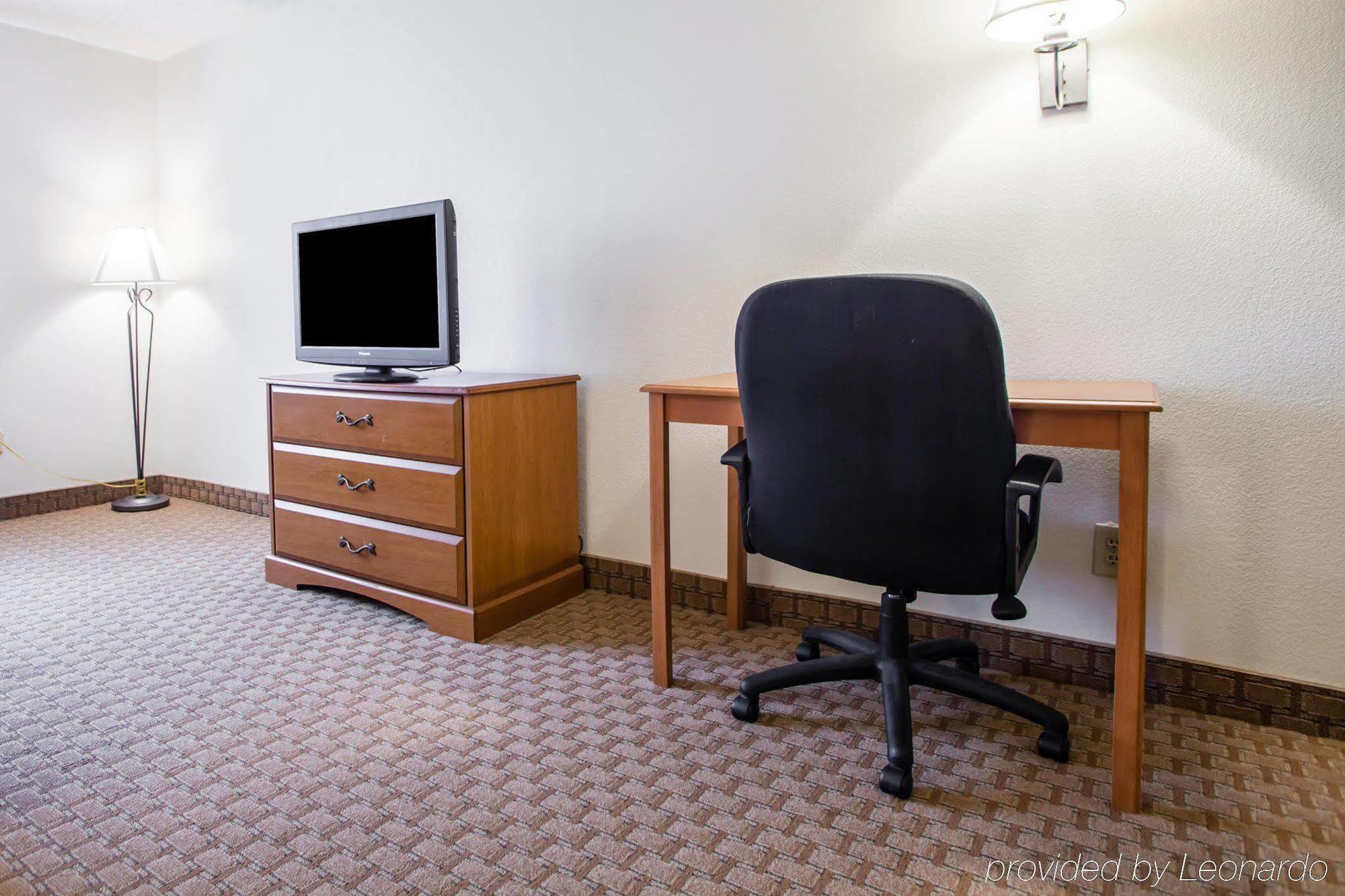 Mho Hotel Bordentown Exterior photo