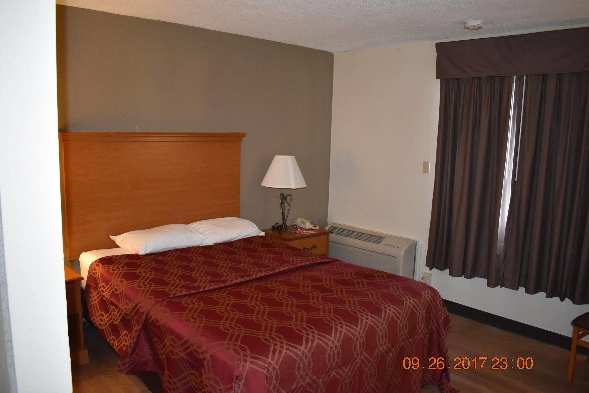 Mho Hotel Bordentown Exterior photo